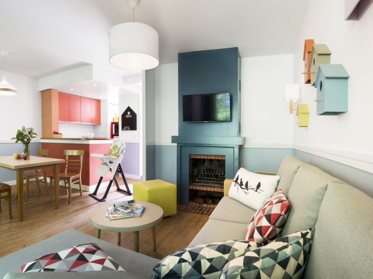 Search and Stay destination Chamouille, Hauts-de-France - France from AU$ 404. Cottage Comfort