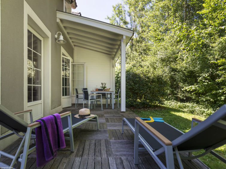Search and Stay destination Chamouille, Hauts-de-France - France from AU$ 435. Cottage Premium