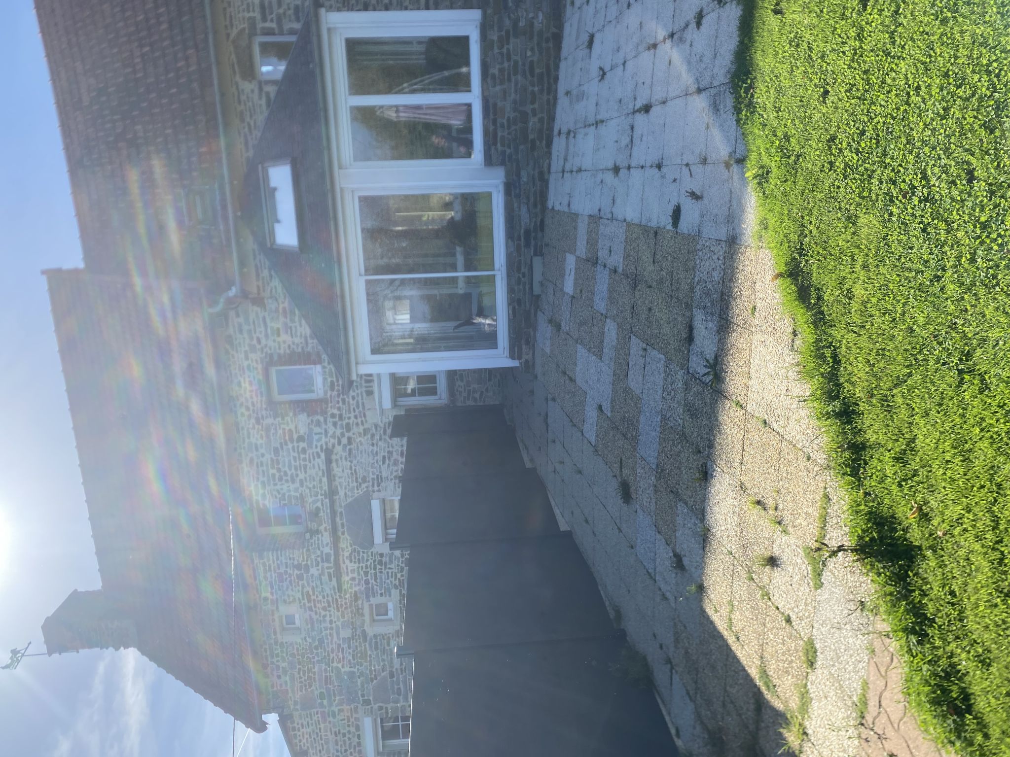 Le Rouge gorge-Buiten