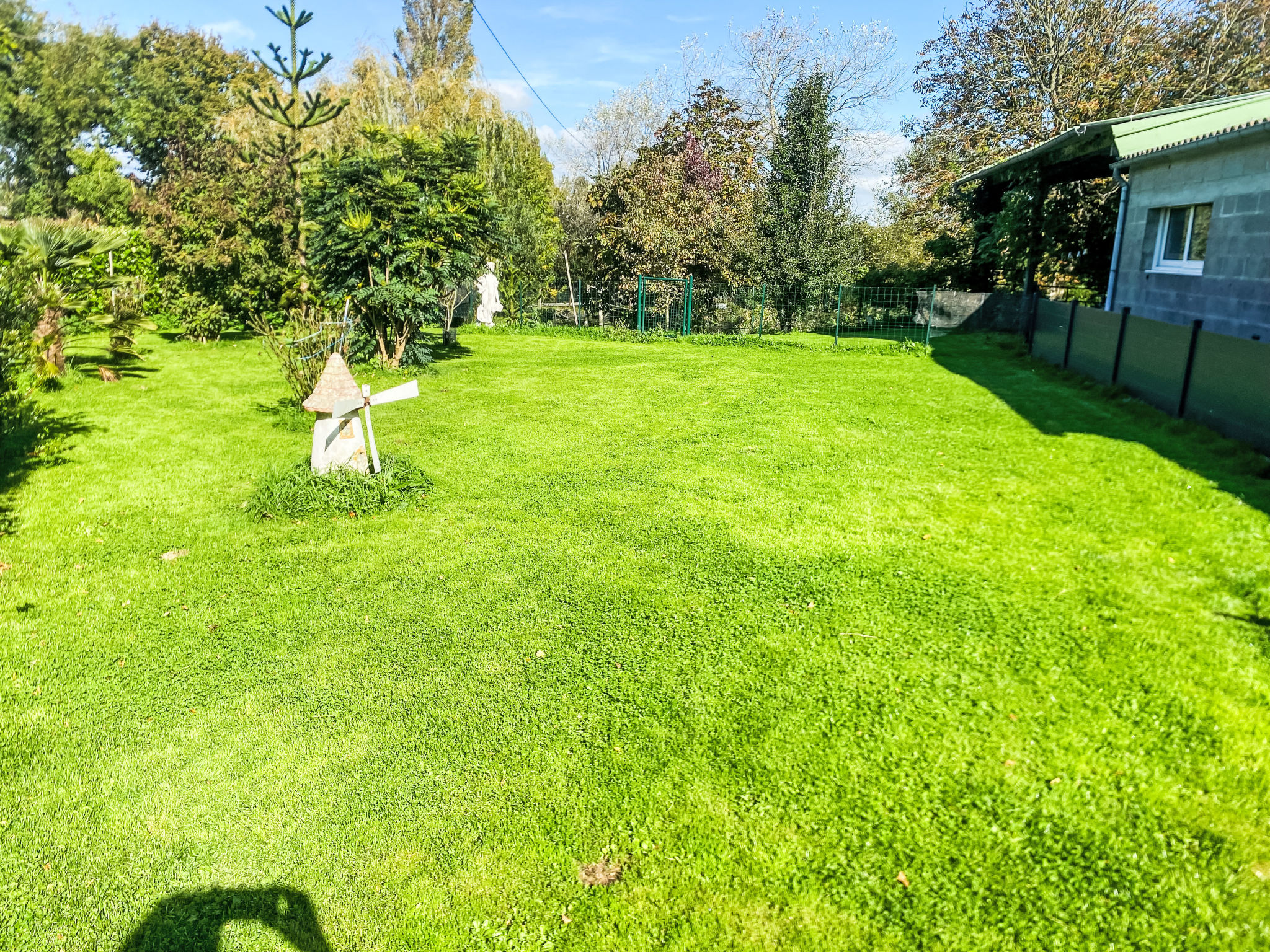 Le Rouge gorge-Buiten