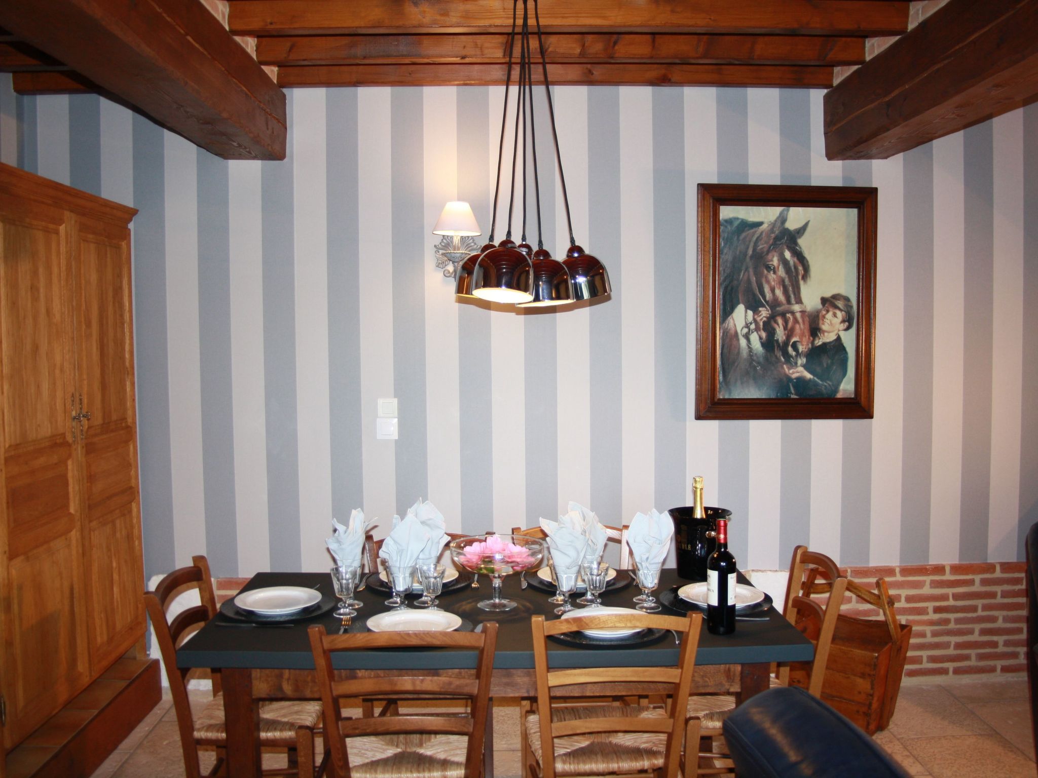 L'Ecurie d'Hubert (Pferdestall)-Image-tags.info