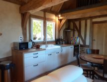 Sfeervol Normandisch vakantiehuis uit 1680 bij meer en golfbaan - thumbnail 5