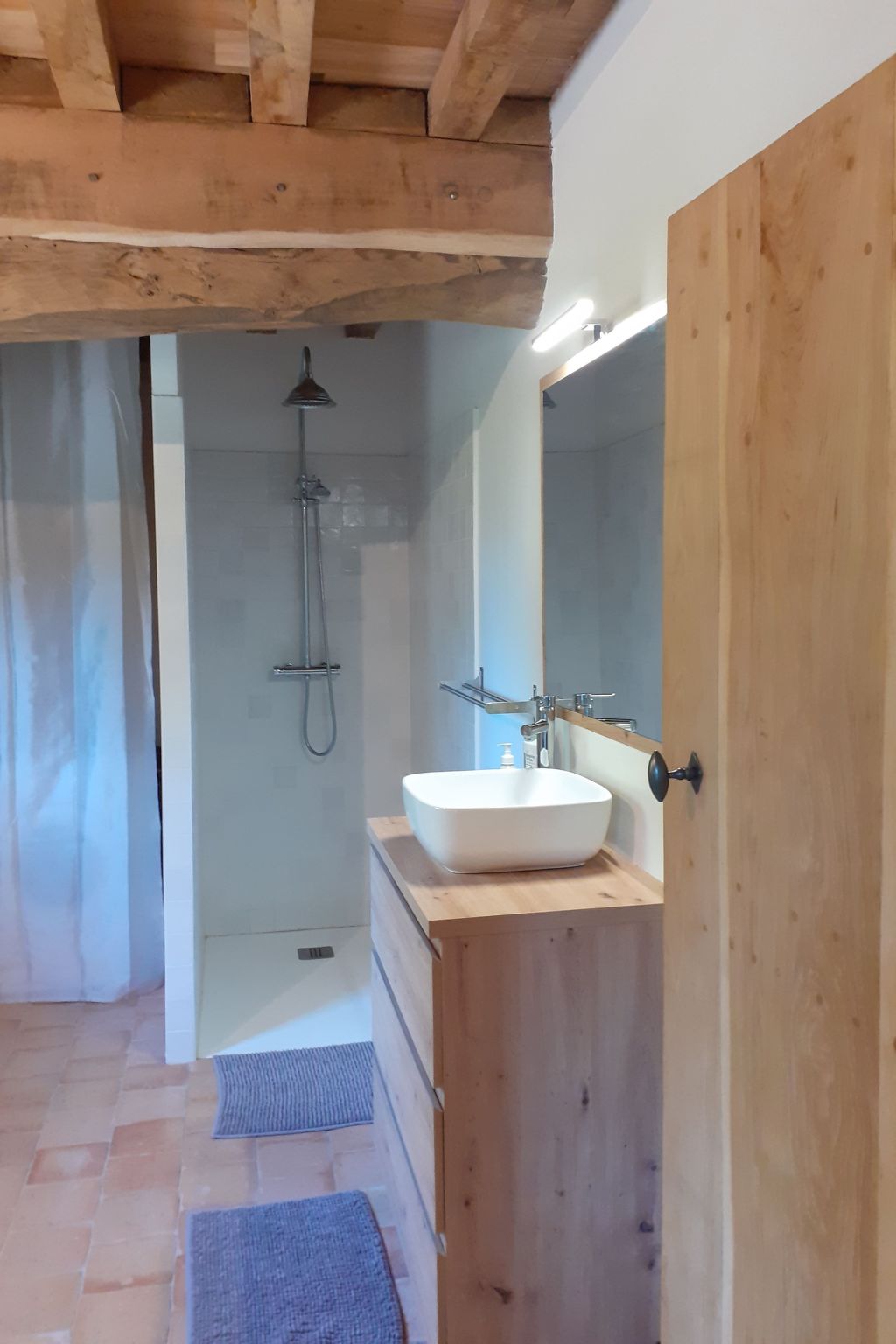 Neues normannisches Ferienhaus mit Charme die Kastanienbäume-Binnen