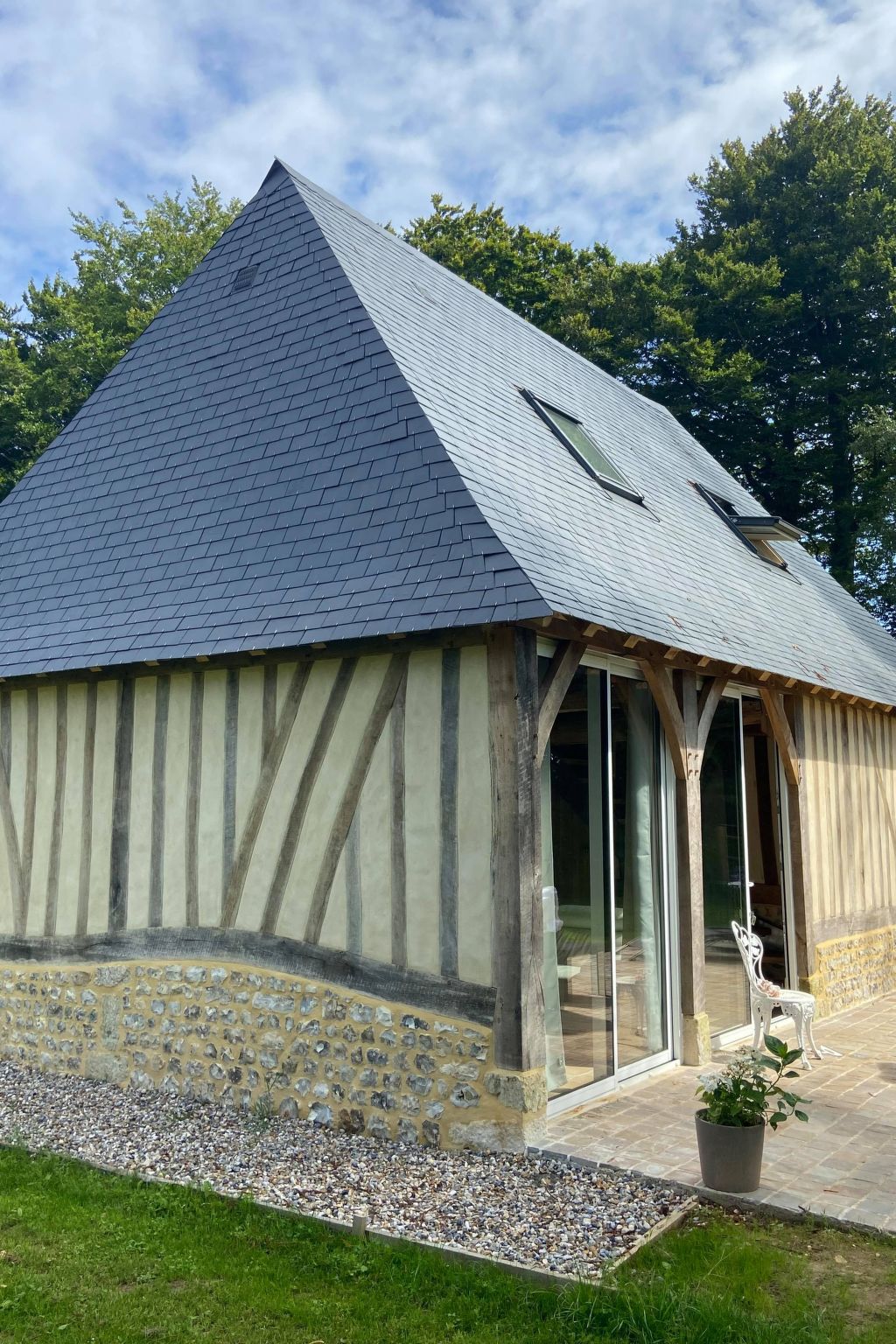 Neues normannisches Ferienhaus mit Charme die Kastanienbäume-Binnen