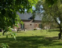 Ruim Normandisch vakantiehuis met 3 slaapkamers, open haard en grote tuin bij Bec de Mortagne - thumbnail 2