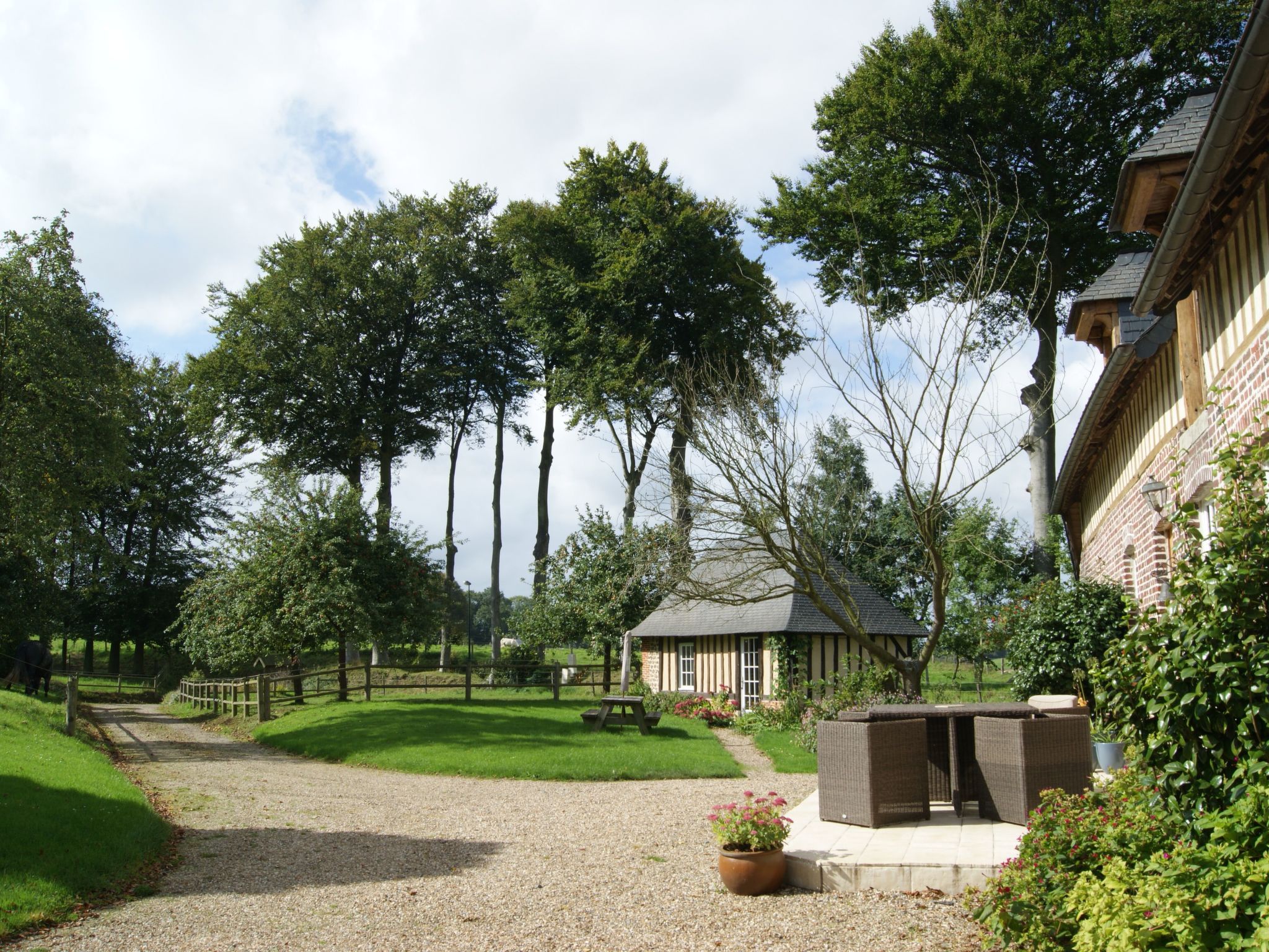 Charmante normannische Ferienwohnung Les chataigniers 2 Zimmer-Binnen