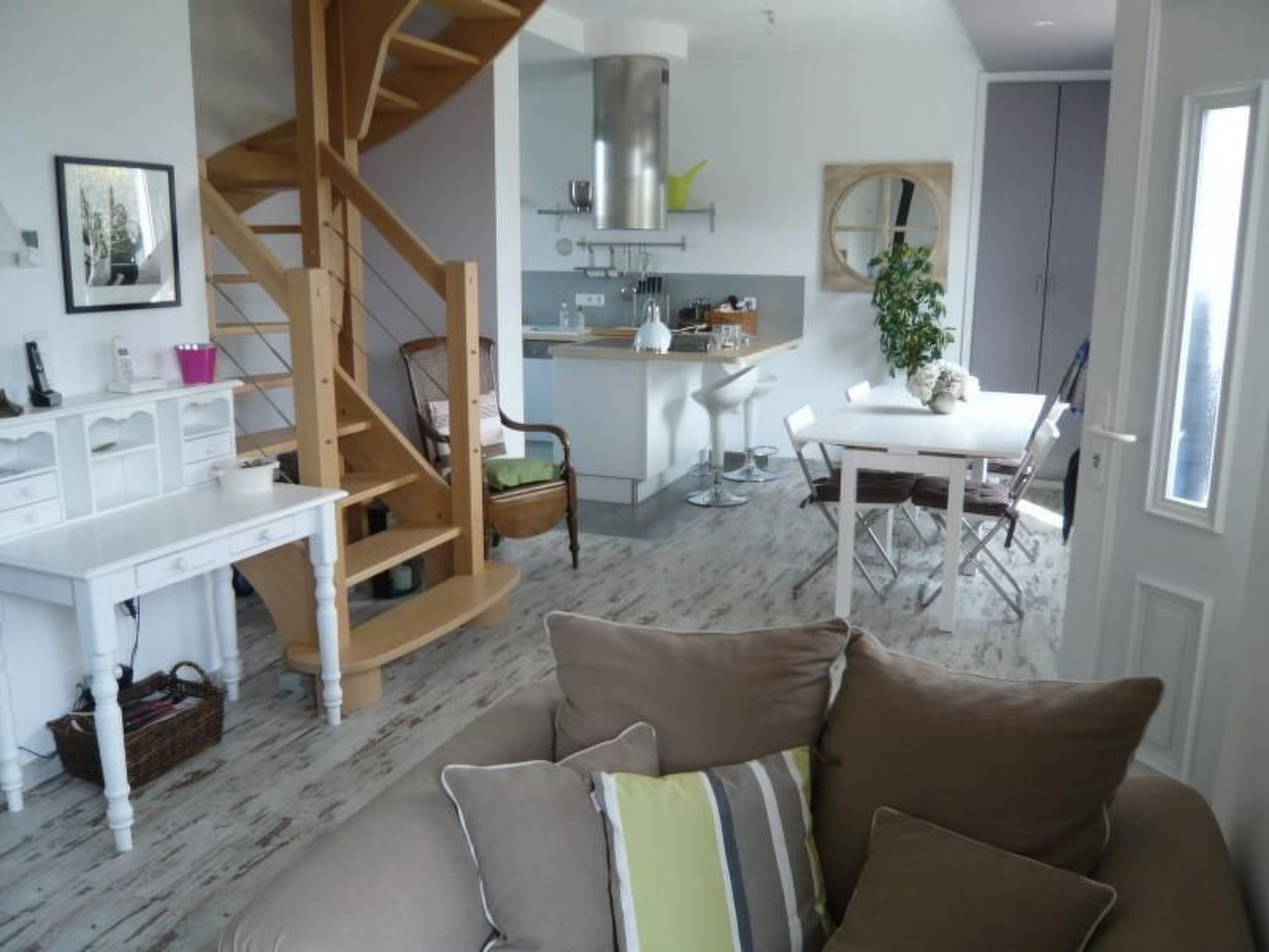 Charmantes Steinhaus in der Nähe des Meeres-Inside