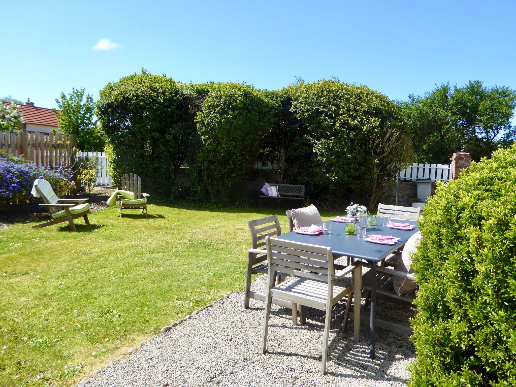 Charmantes Steinhaus in der Nähe des Meeres-Inside
