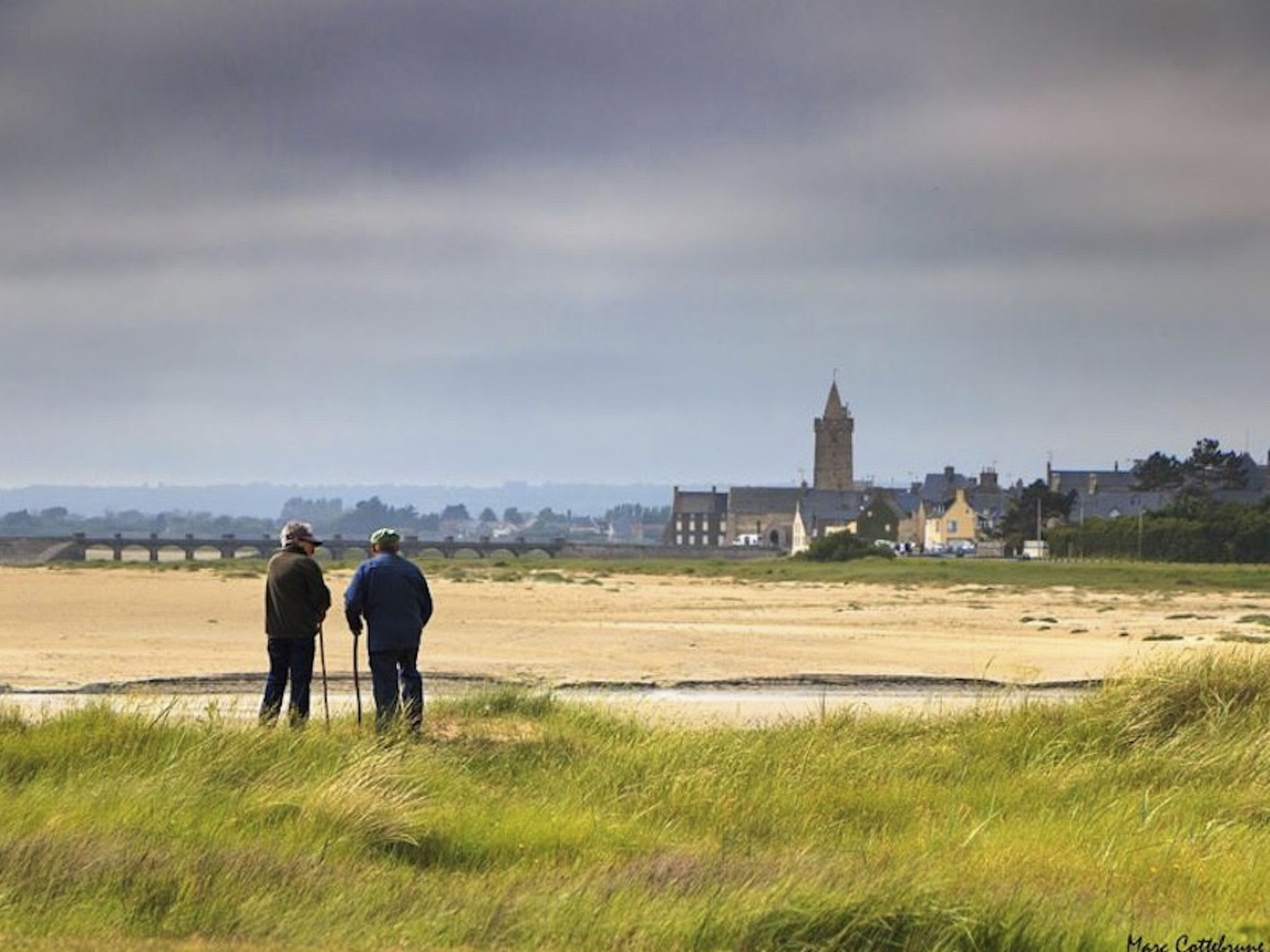 Charmantes Steinhaus in der Nähe des Meeres-Inside