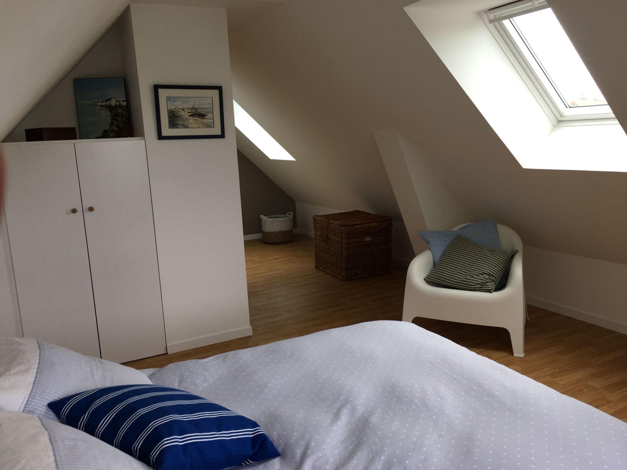 Charmantes Holzhaus in einer grünen Umgebung-Binnen