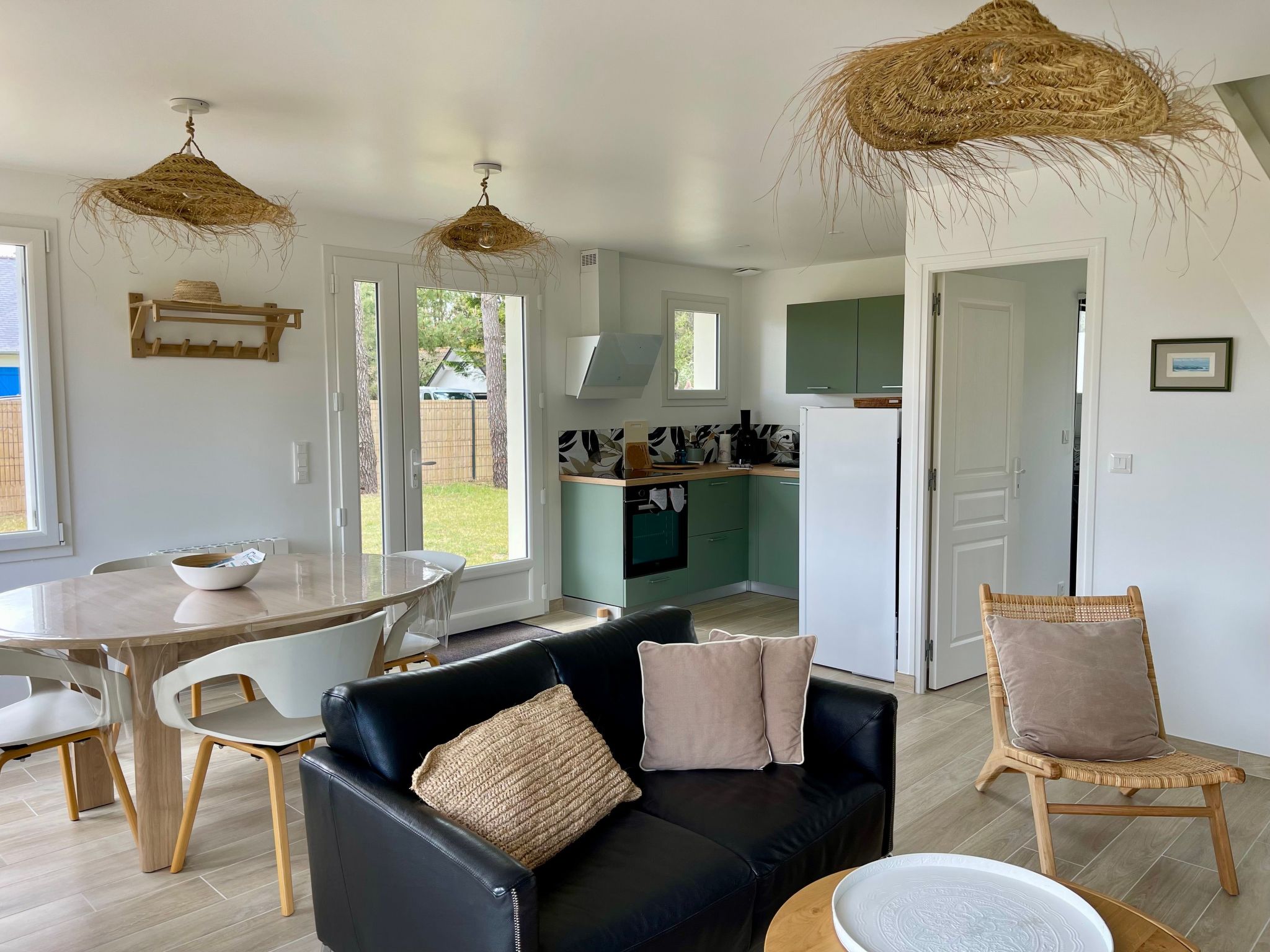 Haus im Erdgeschoss in Strandnähe-Binnen