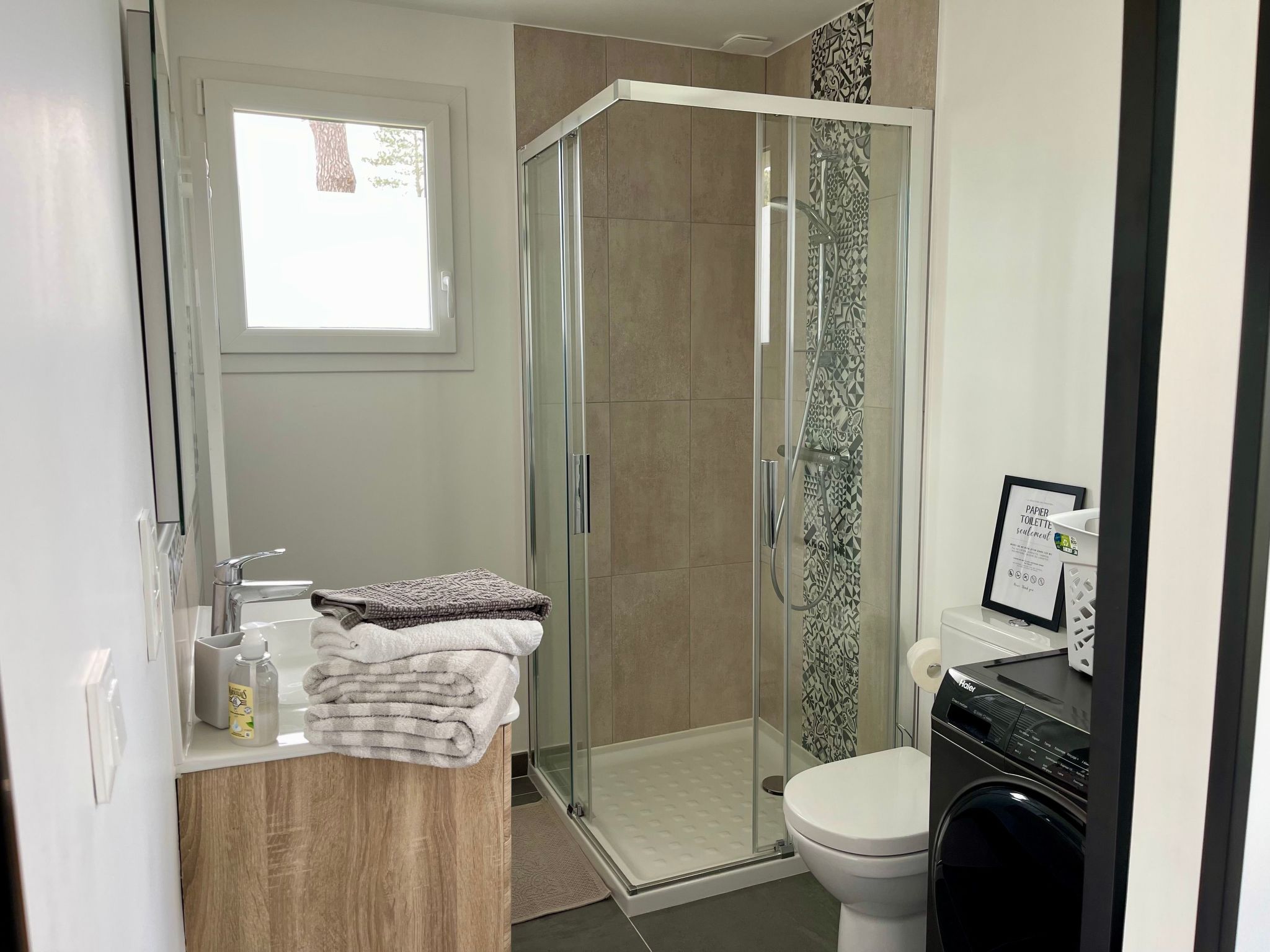 Haus im Erdgeschoss in Strandnähe-Binnen