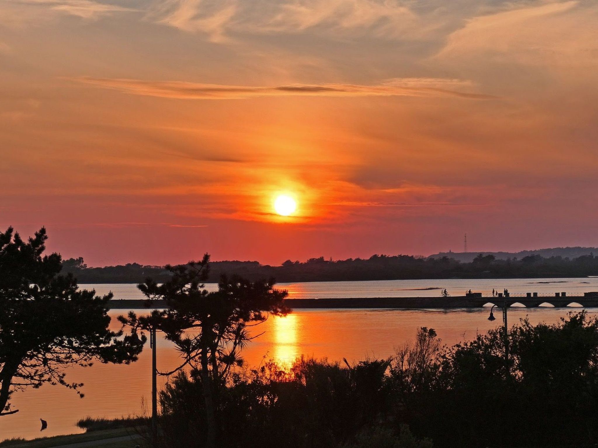 Haus im Erdgeschoss in Strandnähe-Binnen