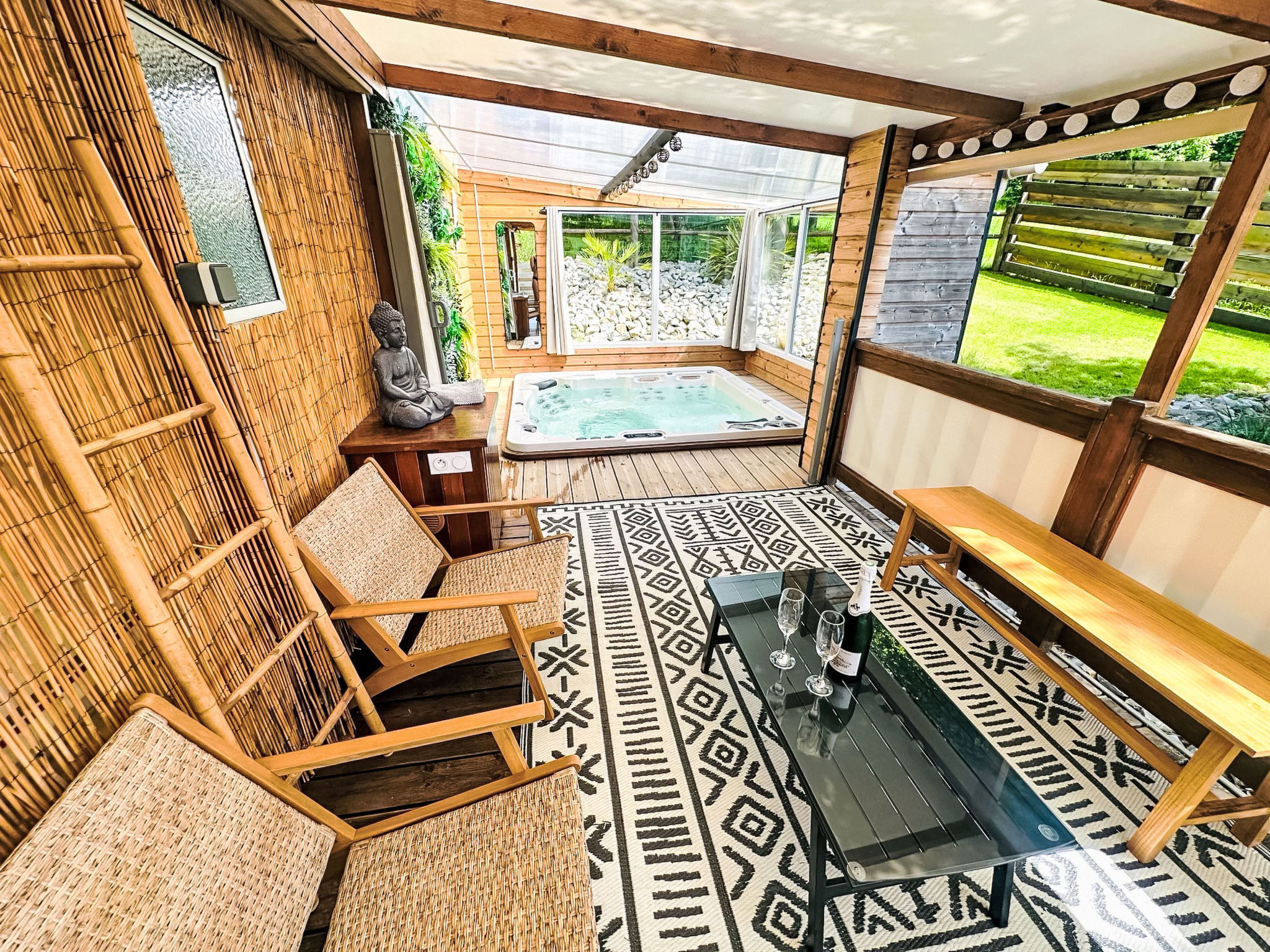 Mobilheim mit privatem Premium-Jacuzzi