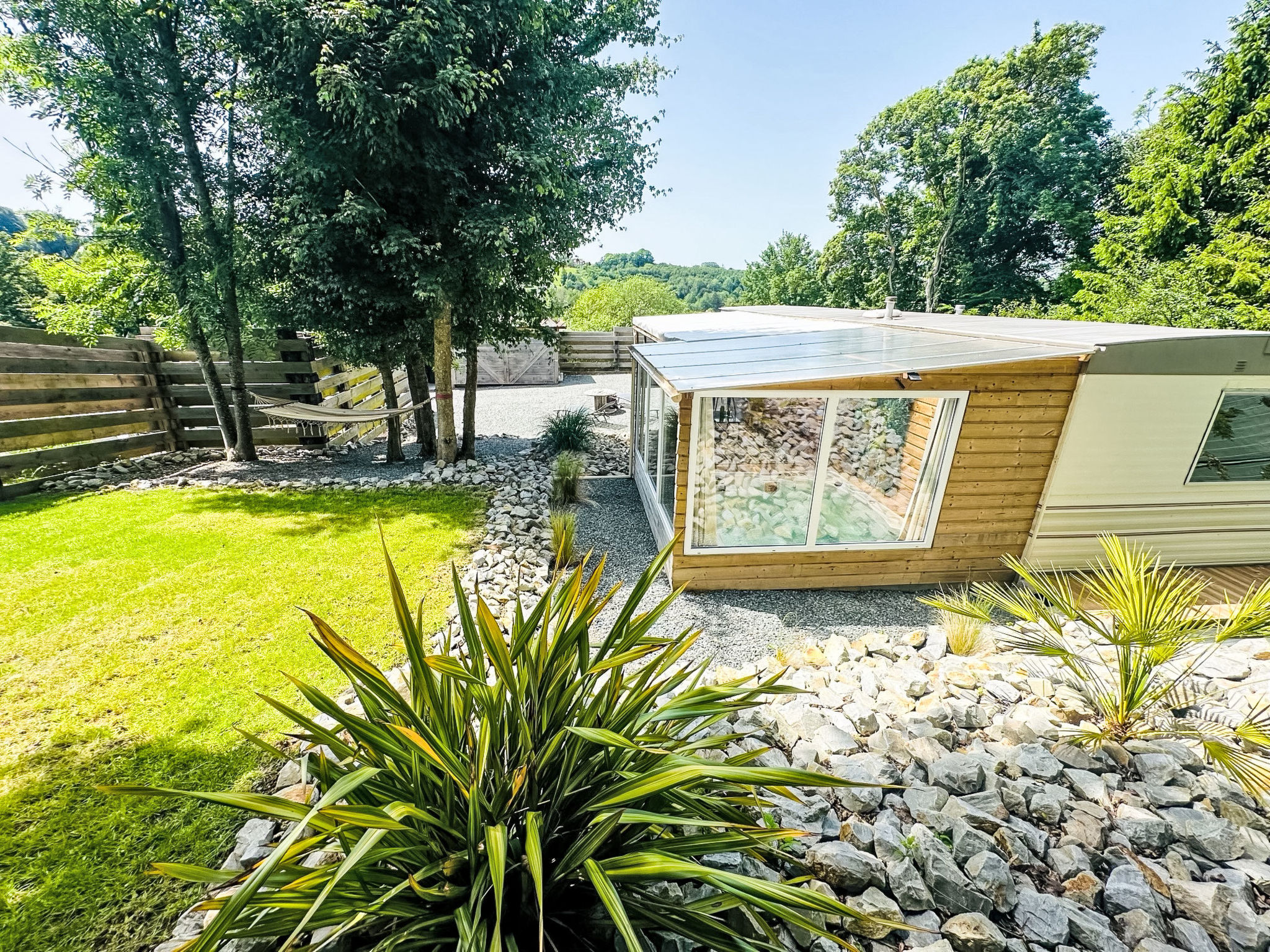Mobilheim mit privatem Premium-Jacuzzi