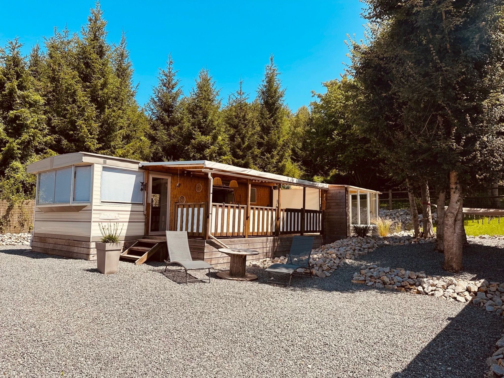 Mobilheim mit privatem Premium-Jacuzzi-Binnen