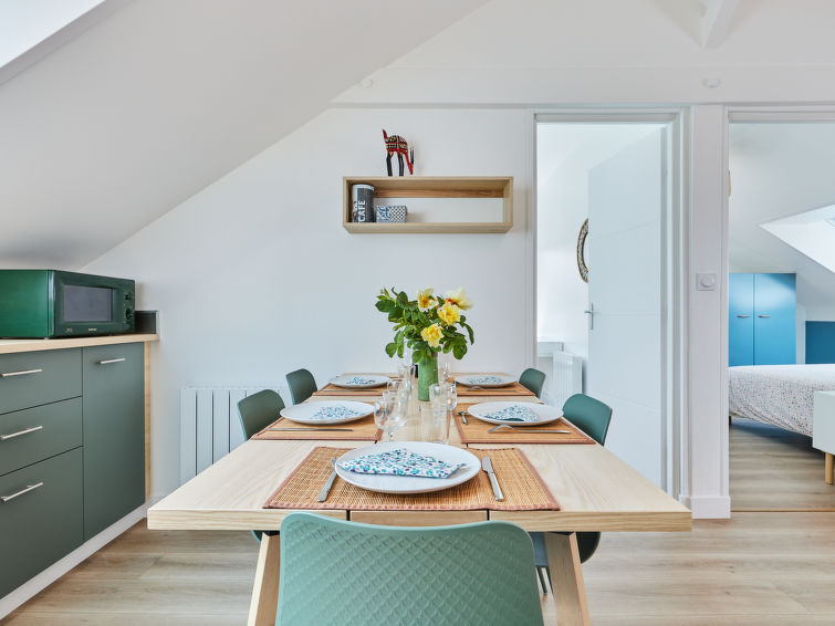Search and Stay destination Mézidon Vallée d'Auge, Normandie - France from AU$ 290. Le laizon 2