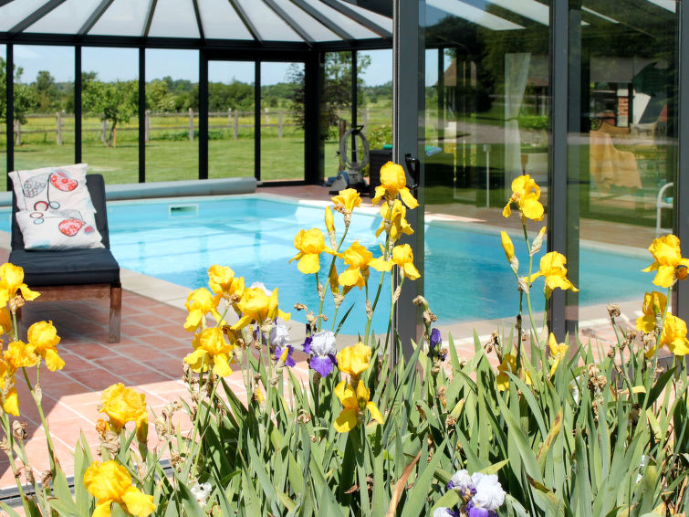 Search and Stay destination Notre-Dame-d'Estrées-Corbon, Normandie - France from AU$ 157. Le Verger