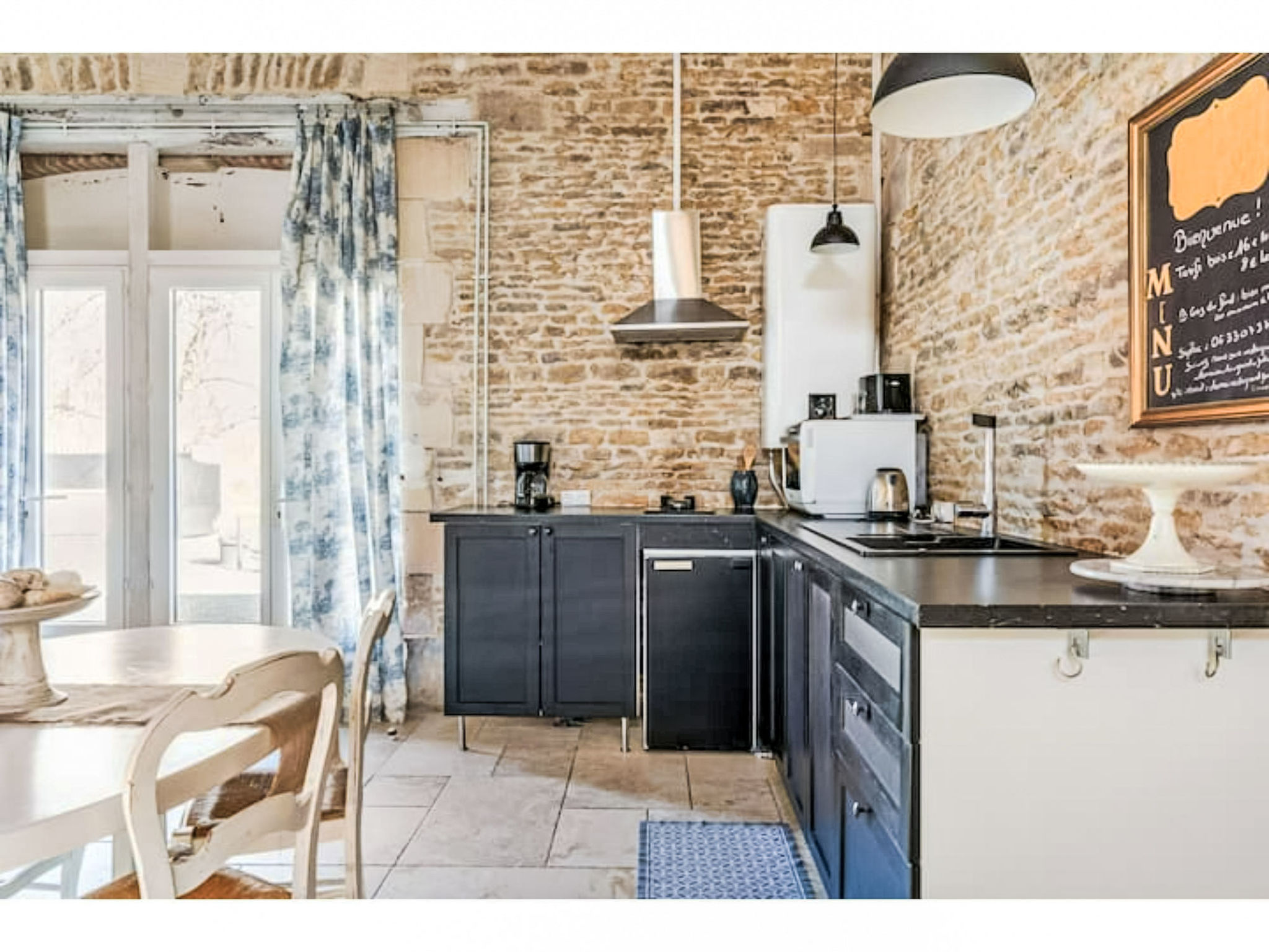 Domaine du Grand Fort - La Grange - Drinnen