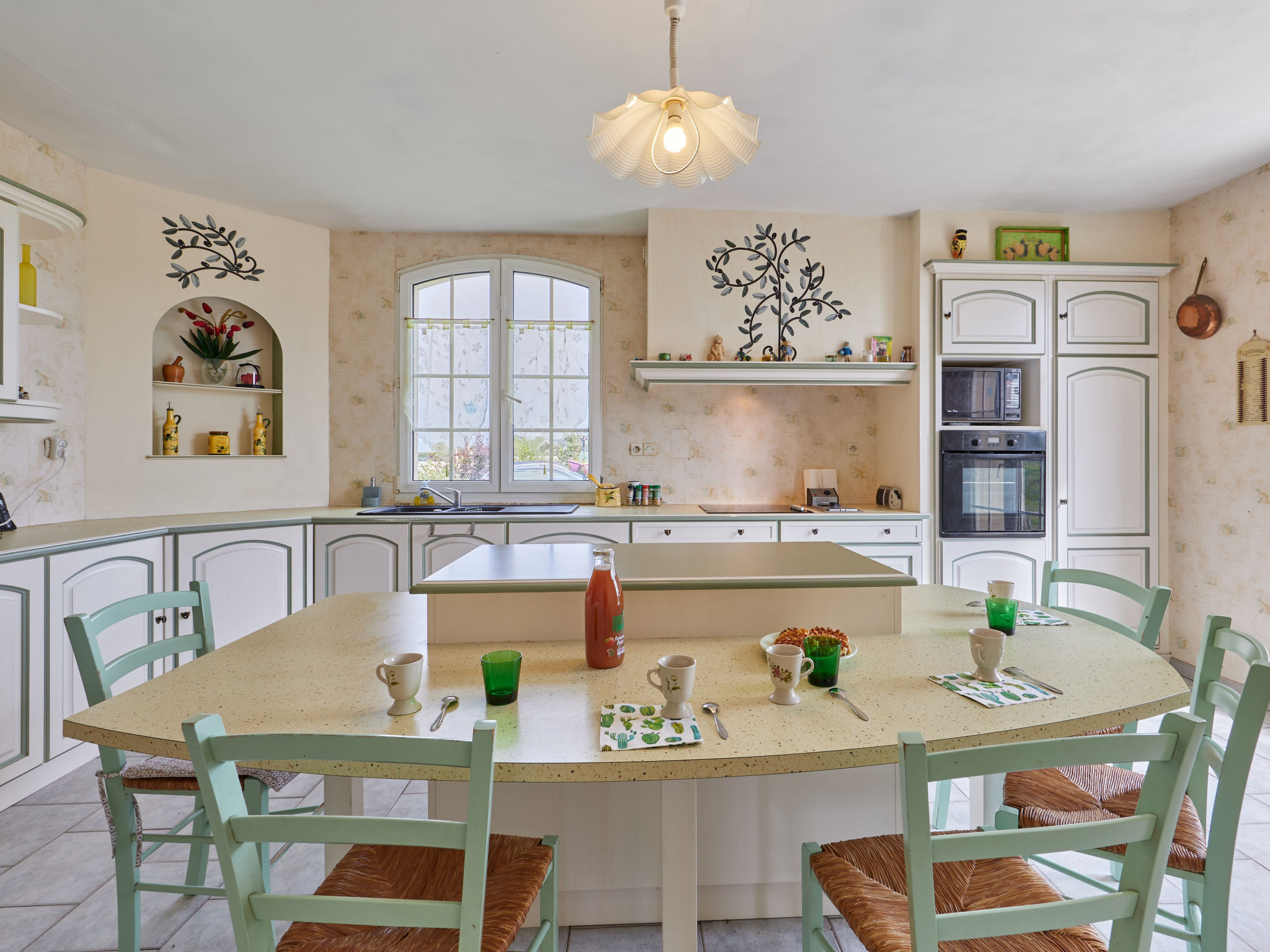 Le Pré Fleuri - Image 3