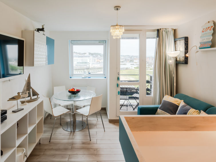 Les Marinas Accommodation in Deauville-Trouville