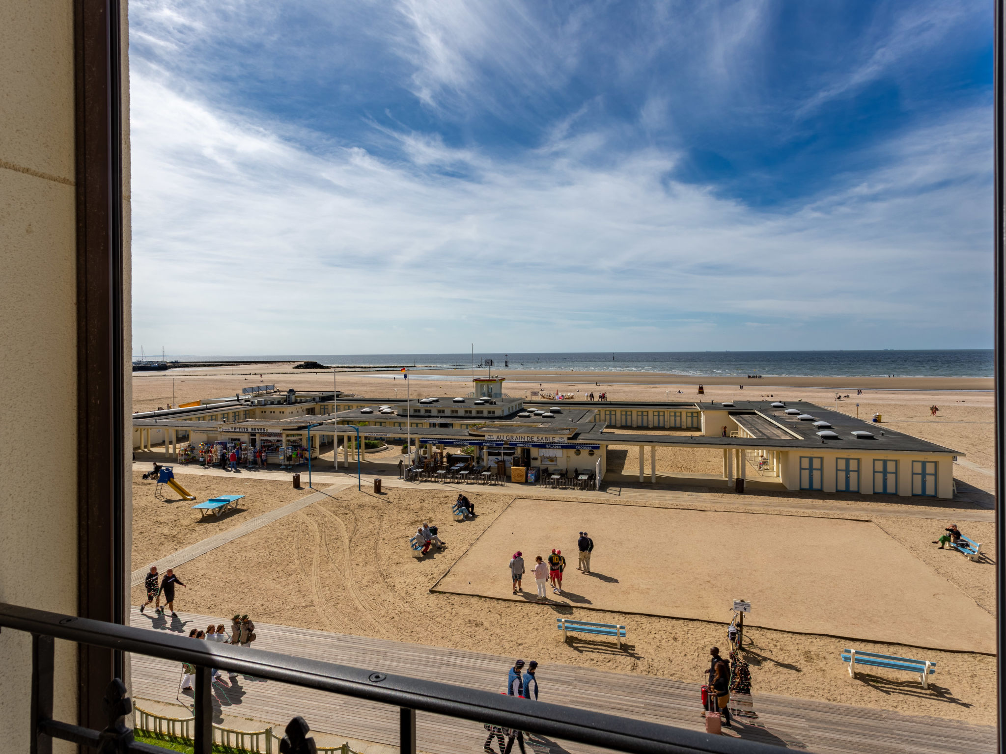 Trouville Palace-Outside