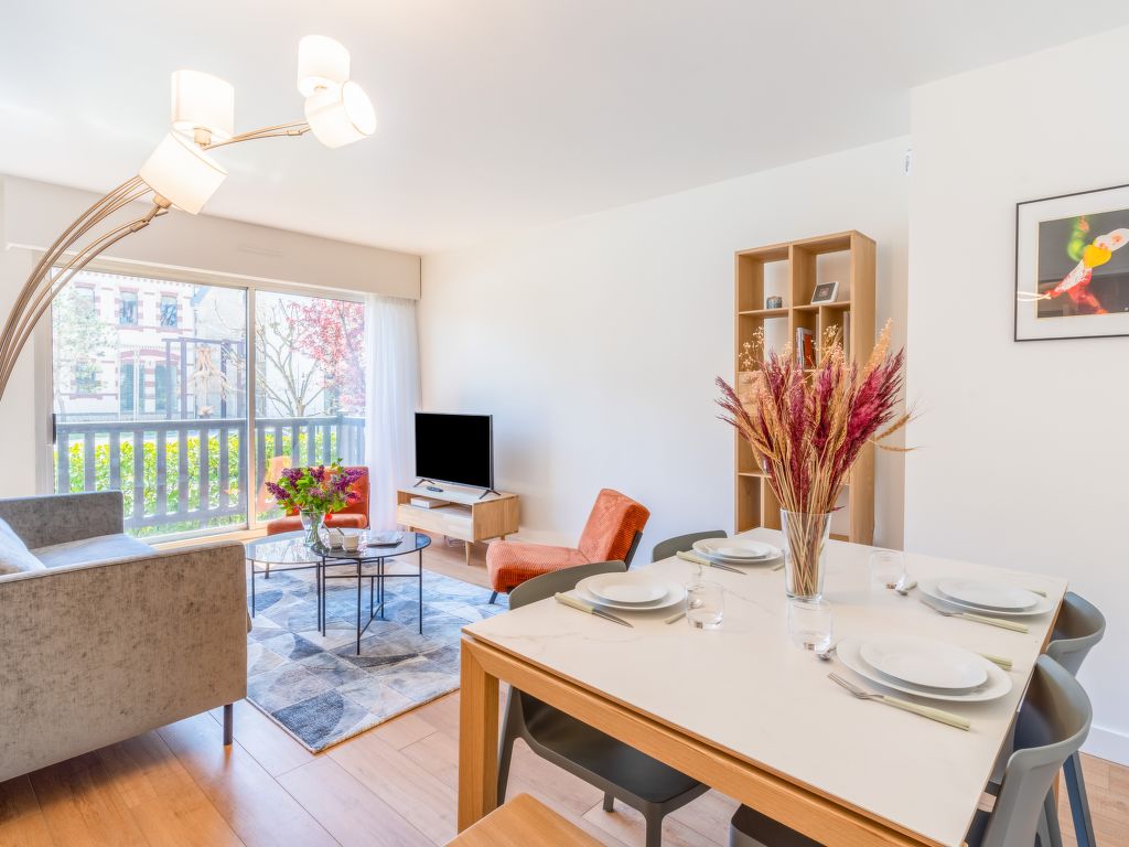 Interhome Le Carol Park