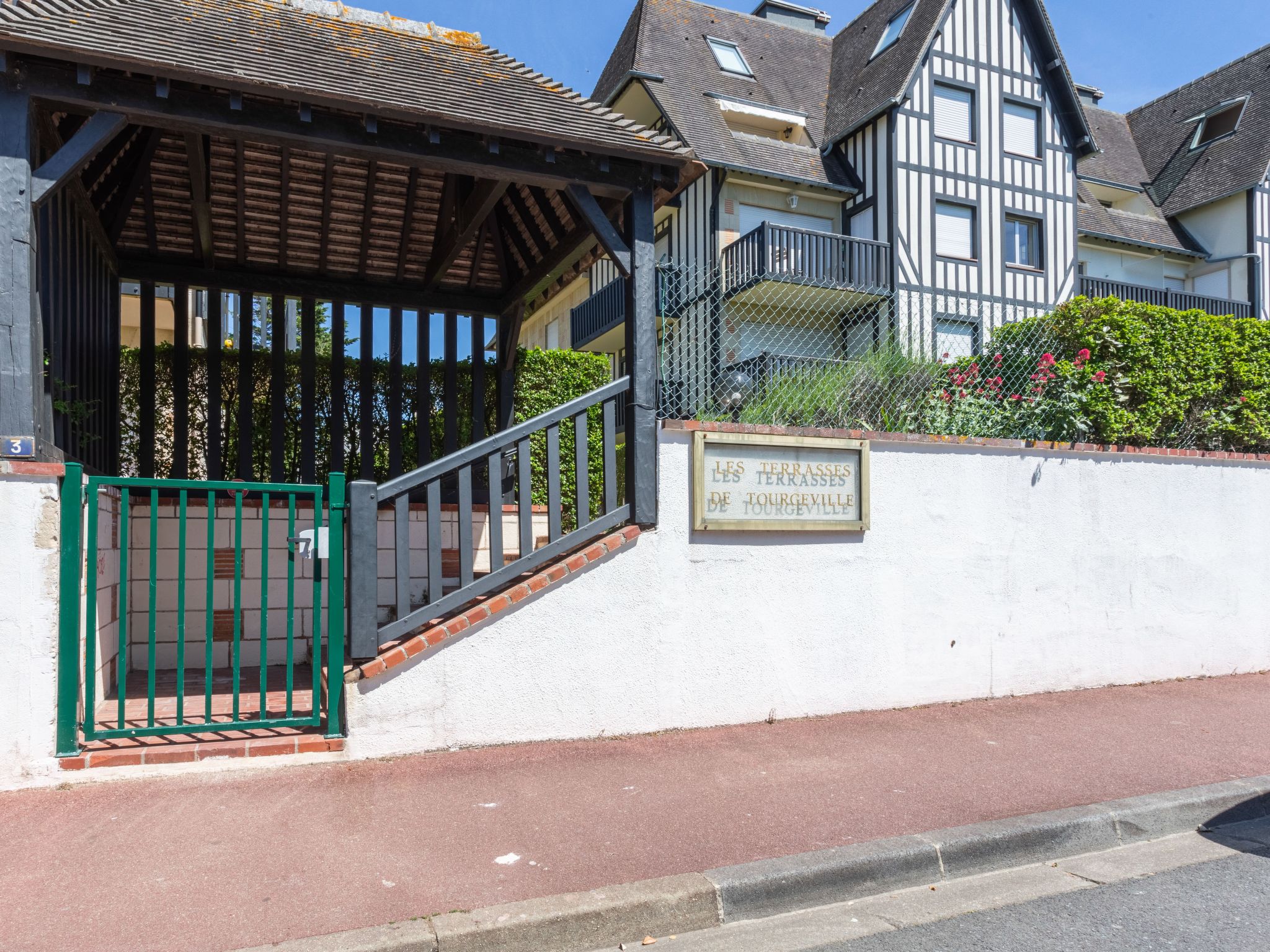 Les Terrasses de Tourgeville-Outside