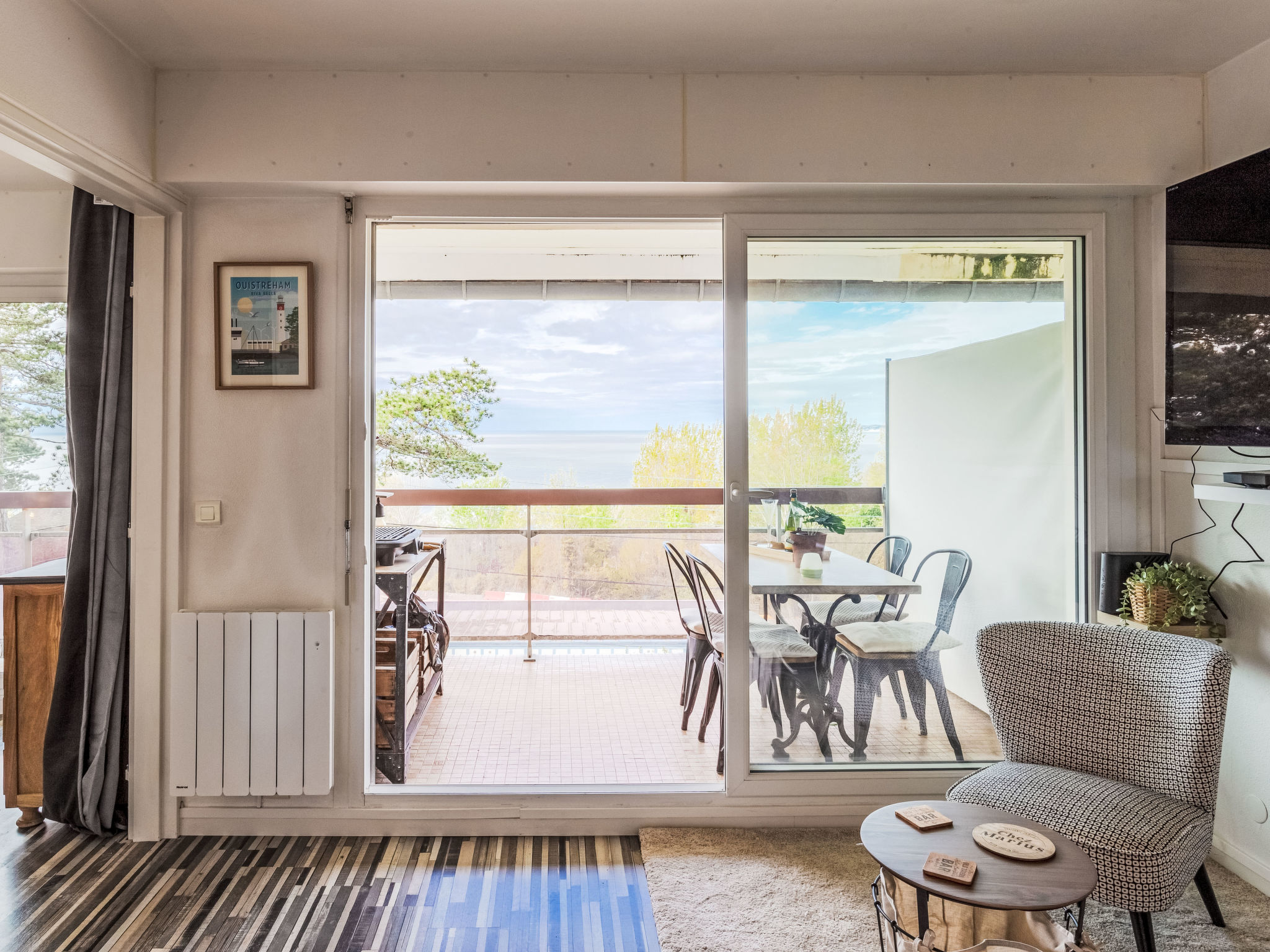 Photo of Les Flots Bleus