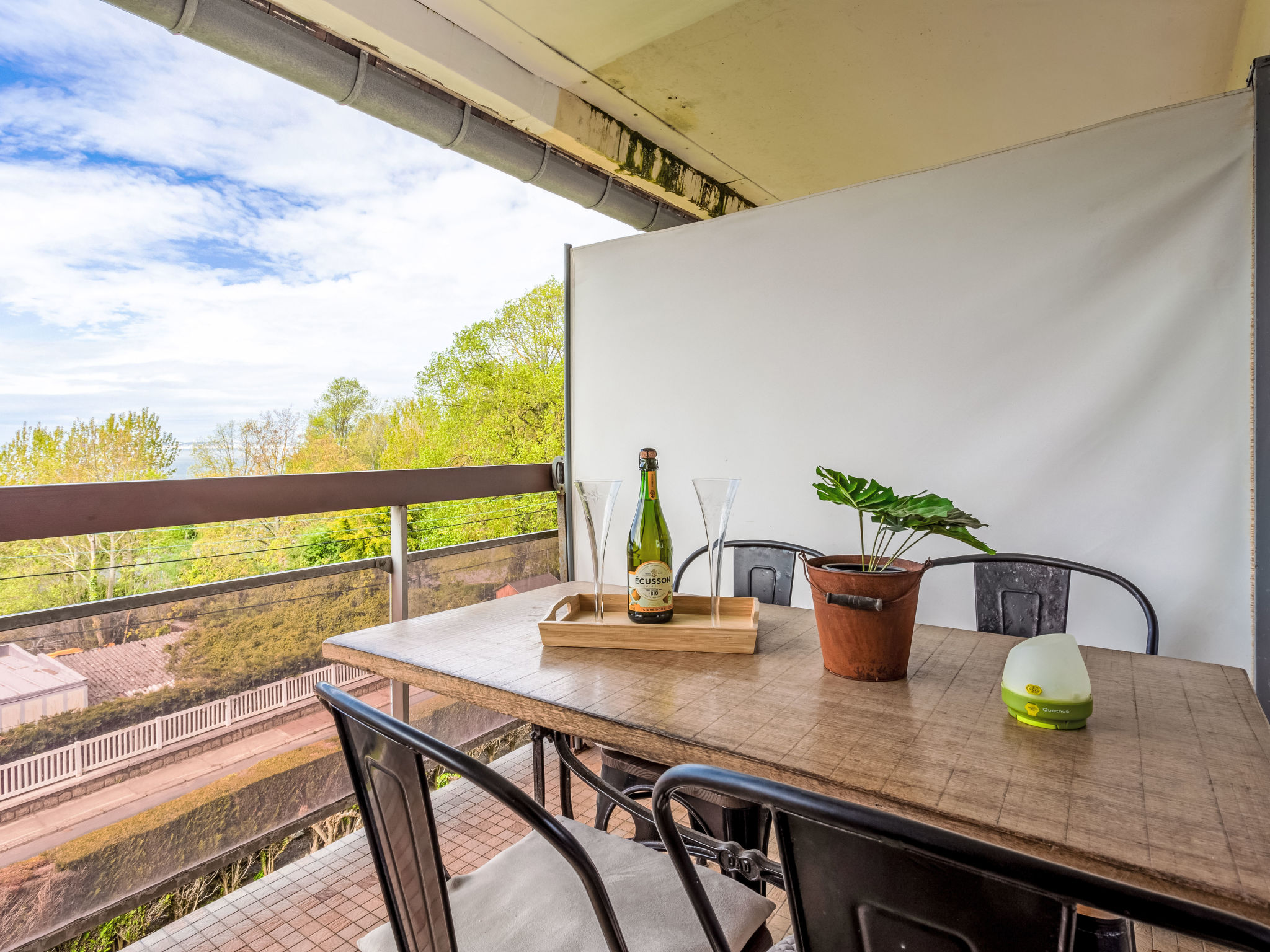 Photo of Les Flots Bleus