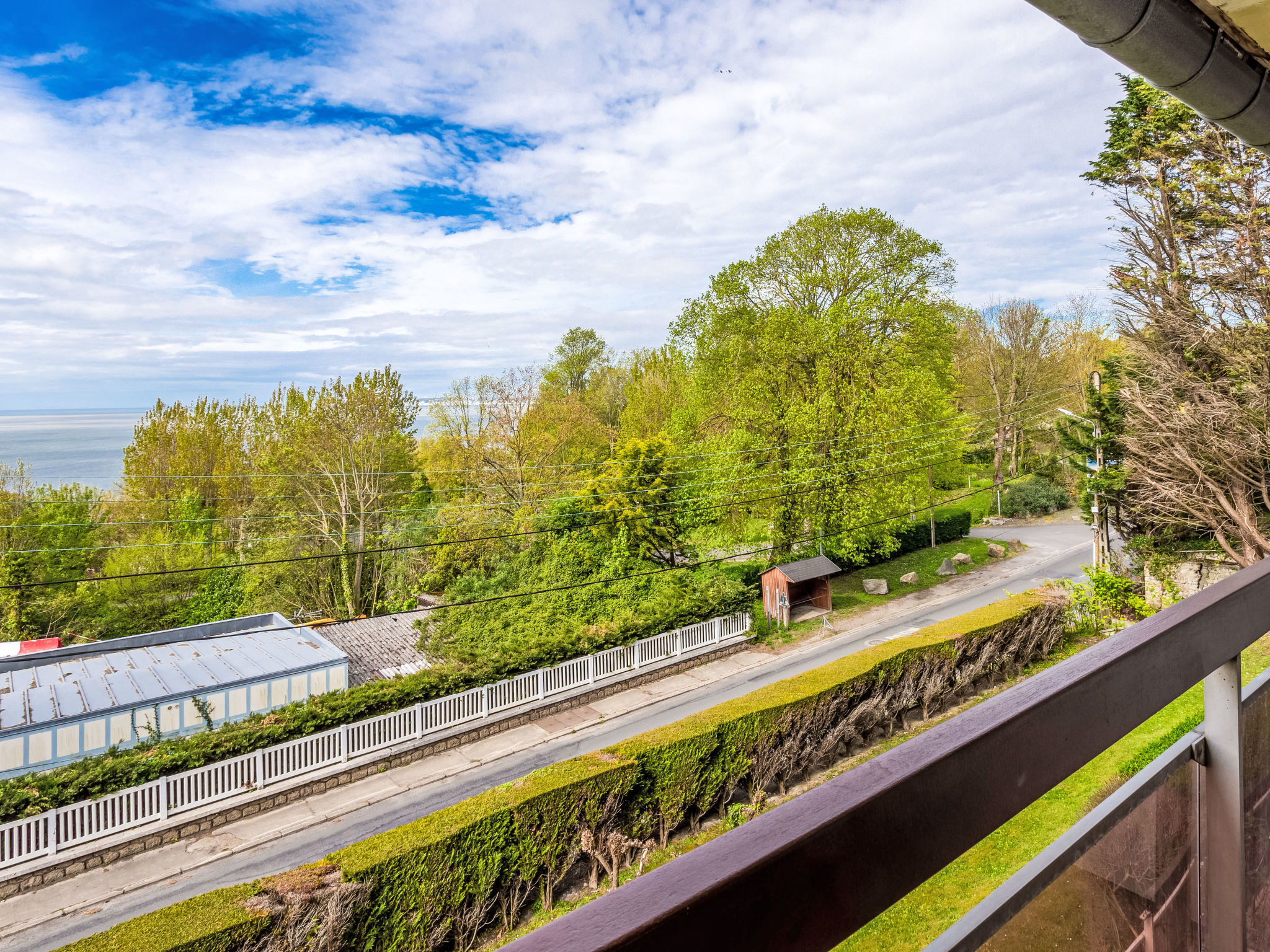 Photo of Les Flots Bleus