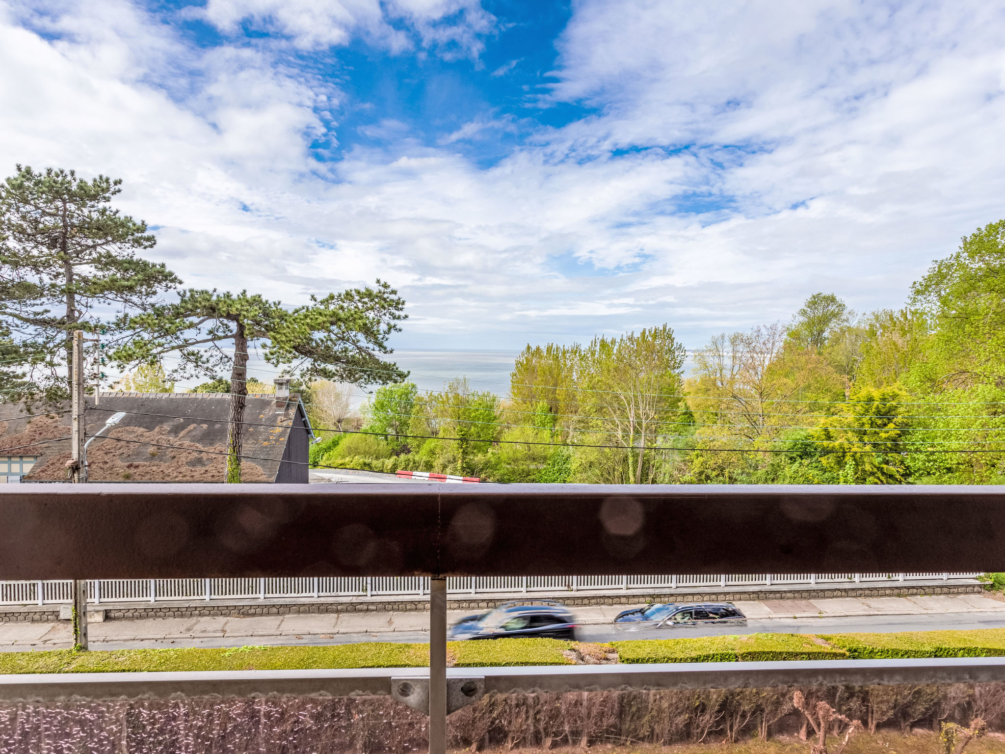 Photo of Les Flots Bleus