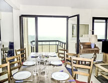 Appartement Les Flots: direct aan het strand van Trouville-sur-Mer - thumbnail 3