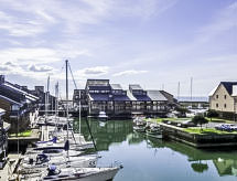 Licht appartement op 500m van zee en strand in Deauville - thumbnail 2