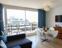 Licht appartement op 500m van zee en strand in Deauville - thumbnail 3
