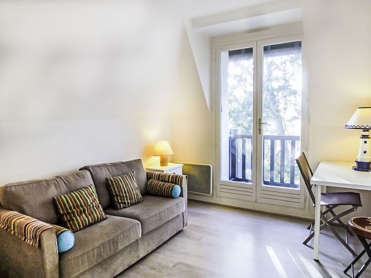 Search and Stay destination Benerville-sur-Mer, Normandie - France from AU$ 231. Eden Park