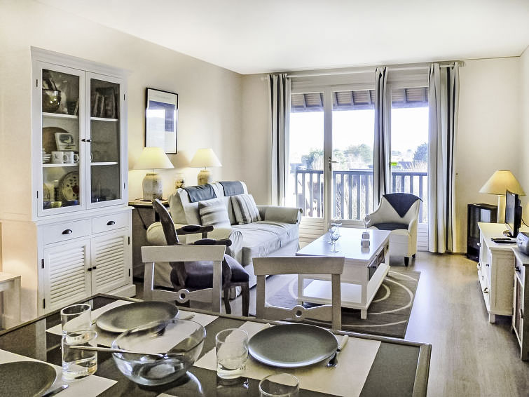 Search and Stay destination Benerville-sur-Mer, Normandie - France from AU$ 231. Eden Park