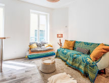 Intiem Appartement op 90 Meter van het Strand van Trouville - thumbnail 2