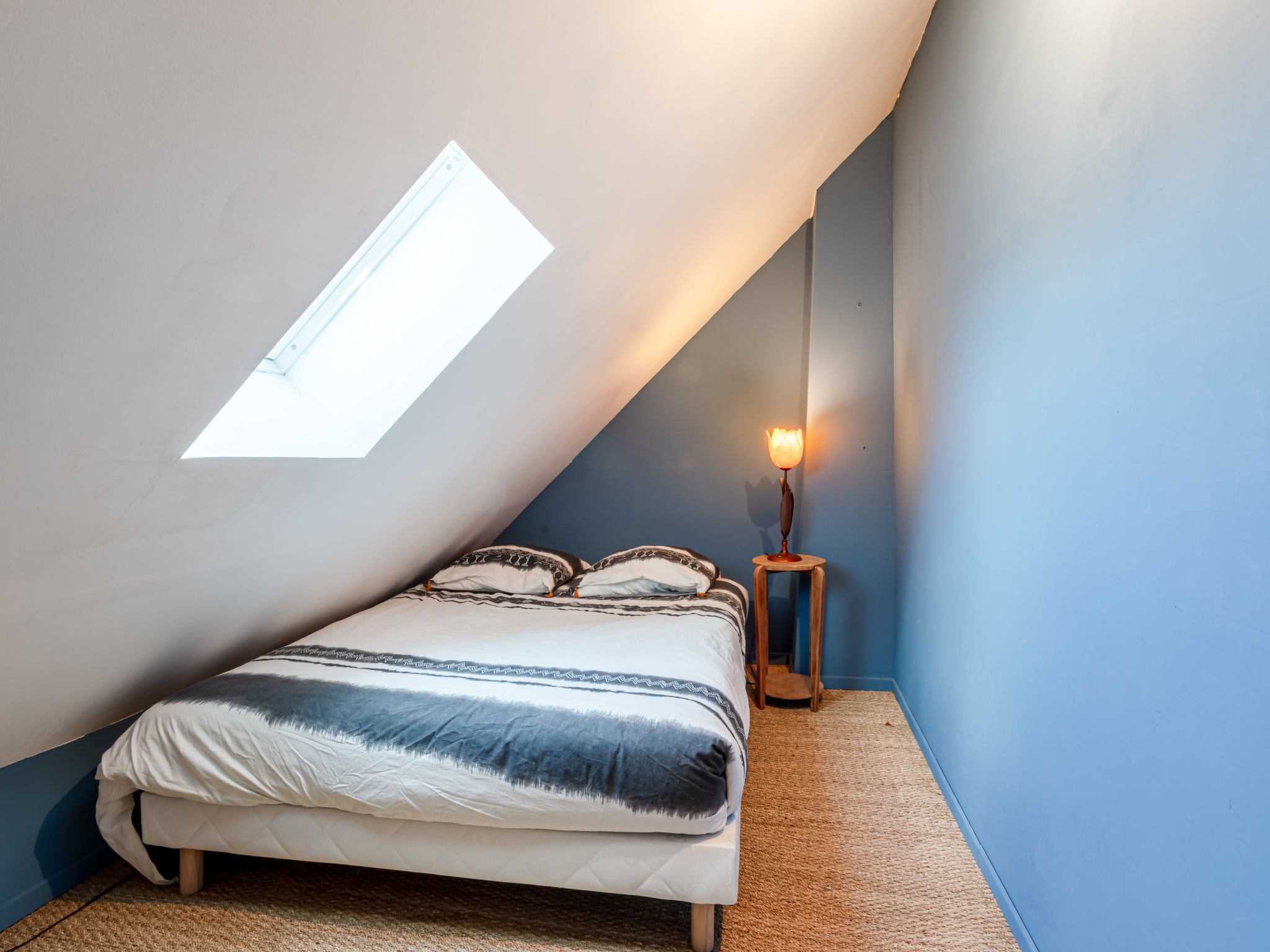 Les Jonquilles-Binnen