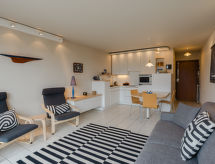 Le Drakkar: sfeervol studio-appartement op 600m van het strand van Trouville - thumbnail 6