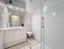 Le Drakkar: sfeervol studio-appartement op 600m van het strand van Trouville - thumbnail 4