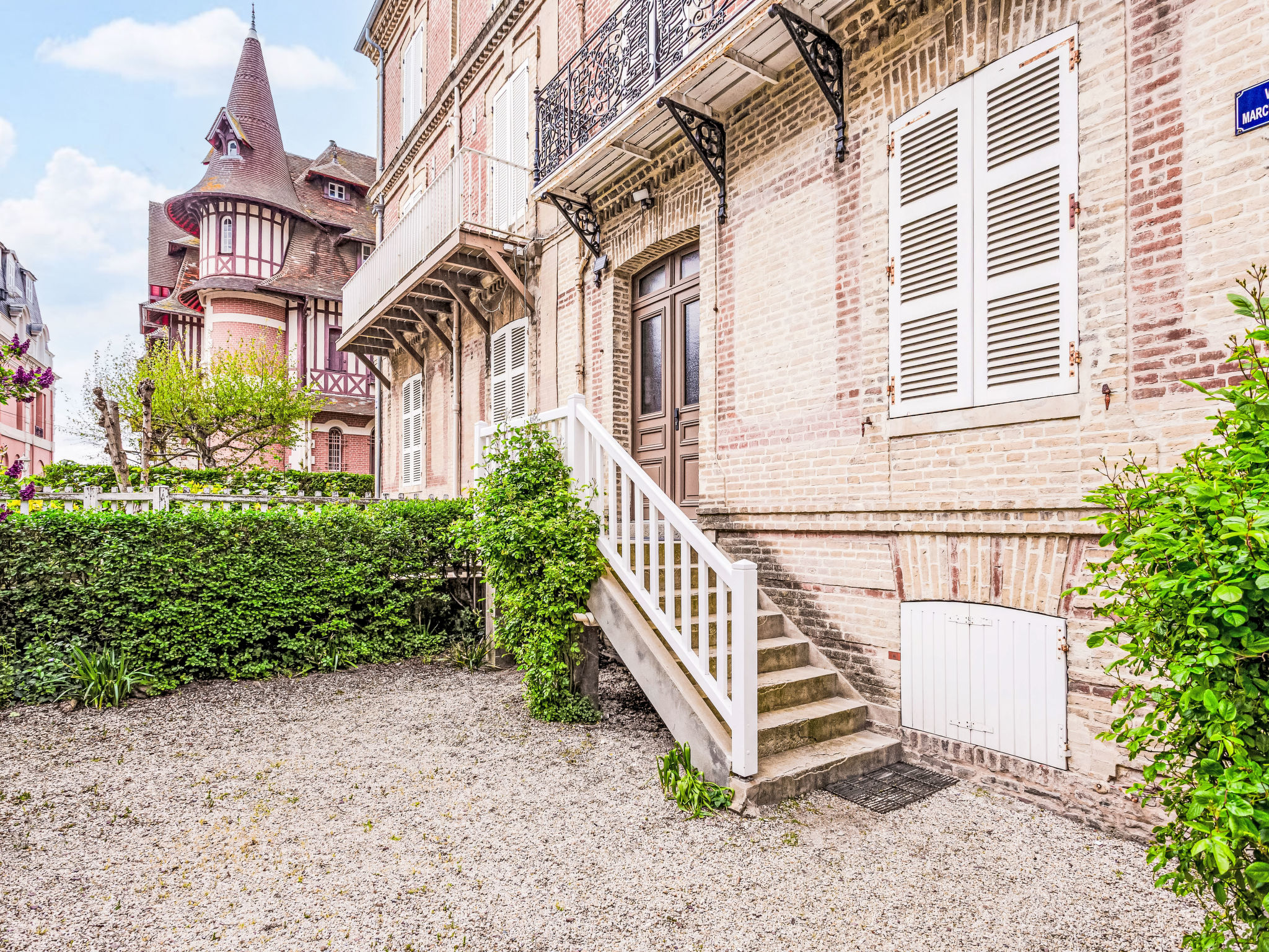 Photo of La Chapelle