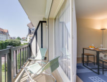 Knusse studio op 700 meter van het strand in Deauville - thumbnail 2