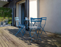 Op 450 m van zee: Sfeervol appartement in centrum Houlgate - thumbnail 6
