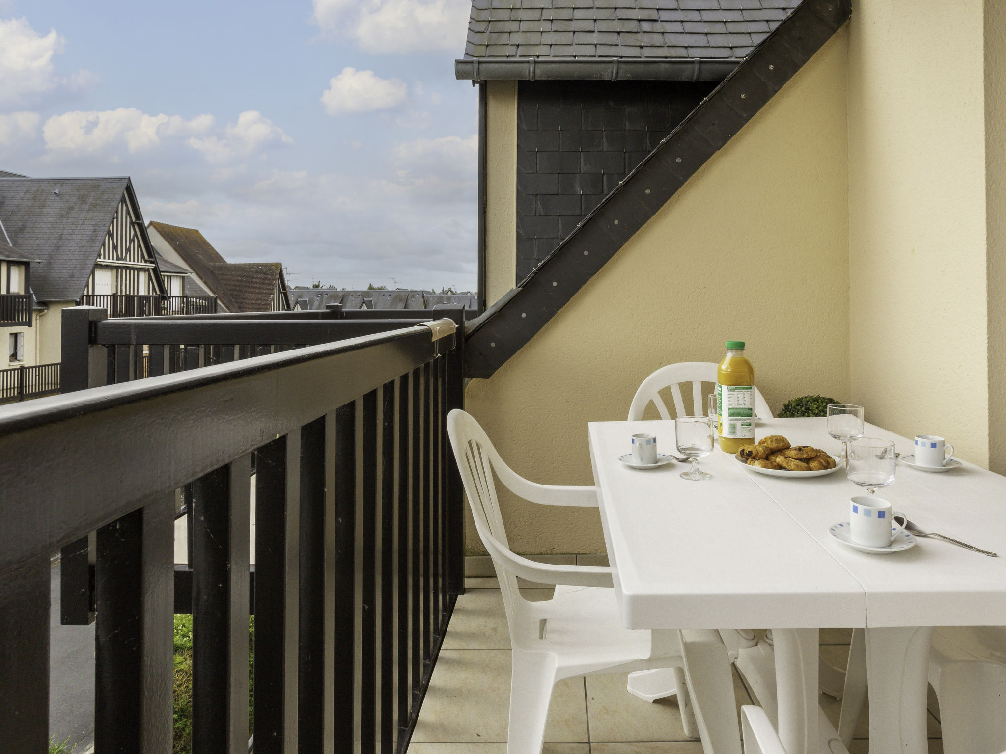 Photo of Fleur Marine