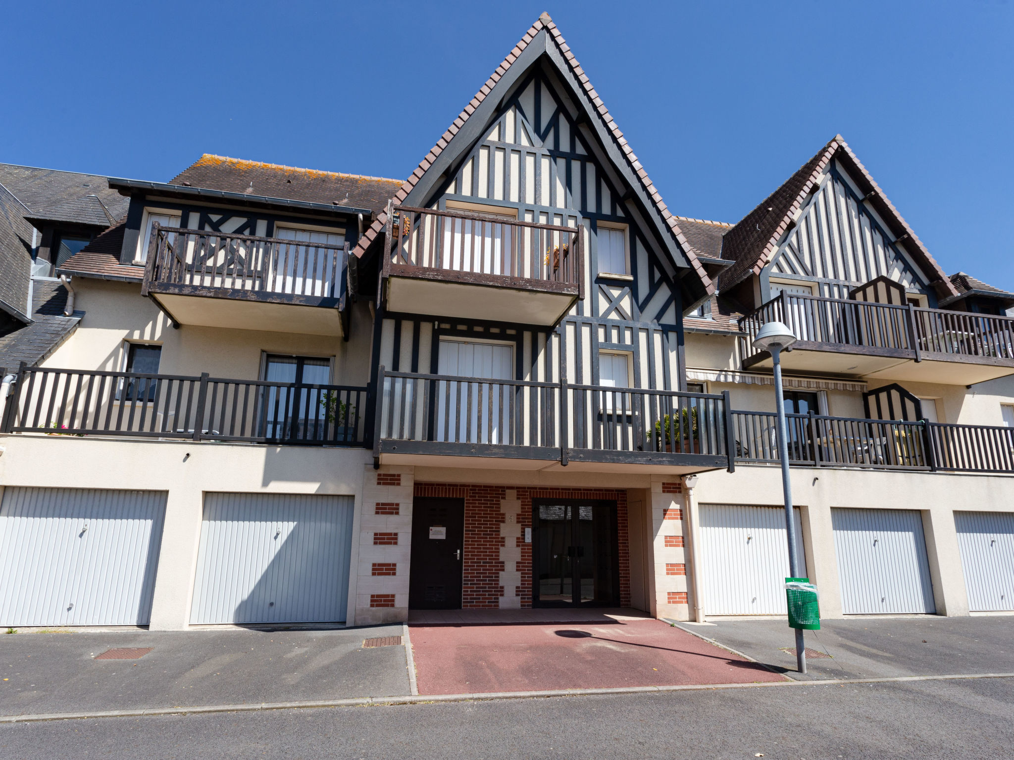 Photo of Fleur Marine