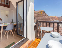 Licht appartement op 350 meter van het strand van Cabourg - thumbnail 3