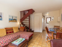 Knusse vakantiewoning met omheinde tuin, vlakbij zee en golfbaan in Villers-sur-Mer - thumbnail 6