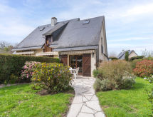 Knusse vakantiewoning met omheinde tuin, vlakbij zee en golfbaan in Villers-sur-Mer - thumbnail 1