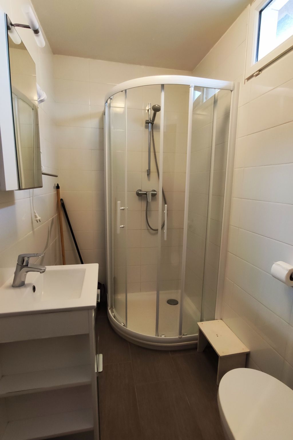 Joli studio pour 2 personnes-Binnen